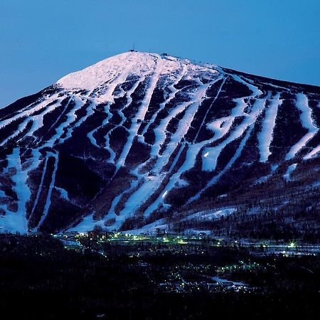 Sugarloaf Hotel Carrabassett Valley Bagian luar foto
