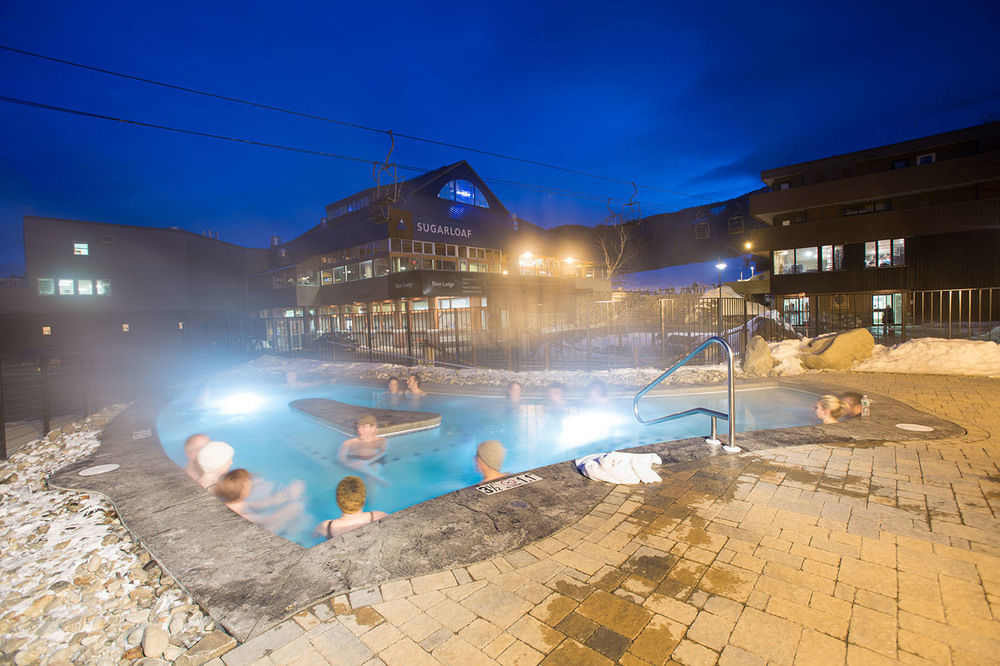 Sugarloaf Hotel Carrabassett Valley Bagian luar foto